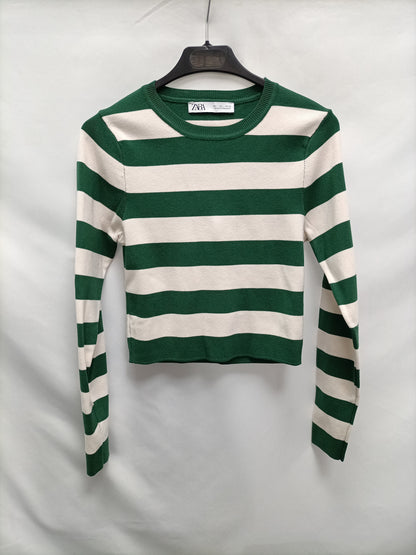 ZARA. Top de punto rayas T.l