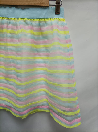 WHITE. Short striped tulle skirt size 34