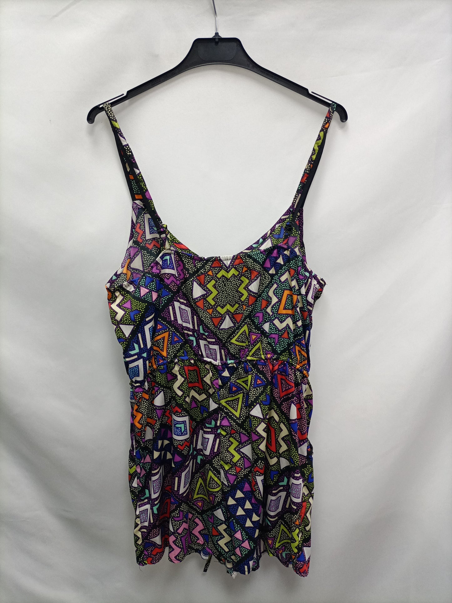 PRIMARK. Mono corto étnico T.40