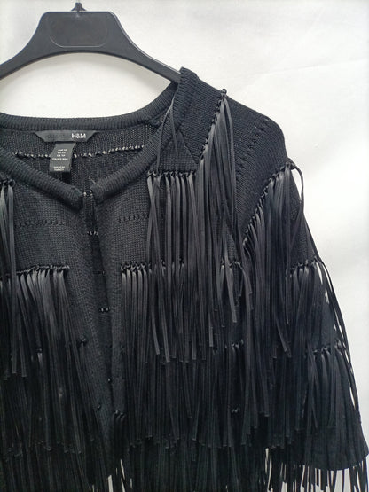 H&M. Chaqueta punto flecos T.xs