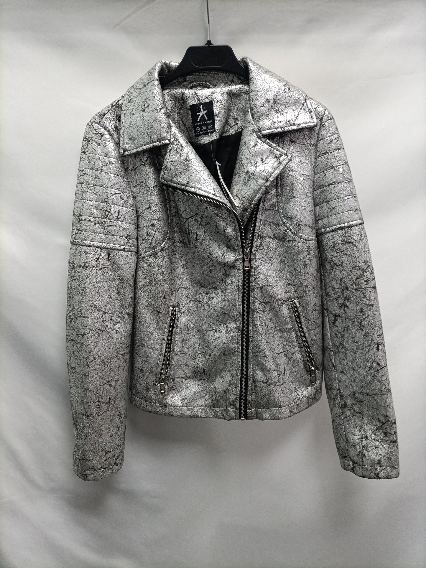 PRIMARK. Cazadora plateada T.36