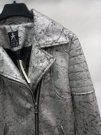 PRIMARK. Cazadora plateada T.36