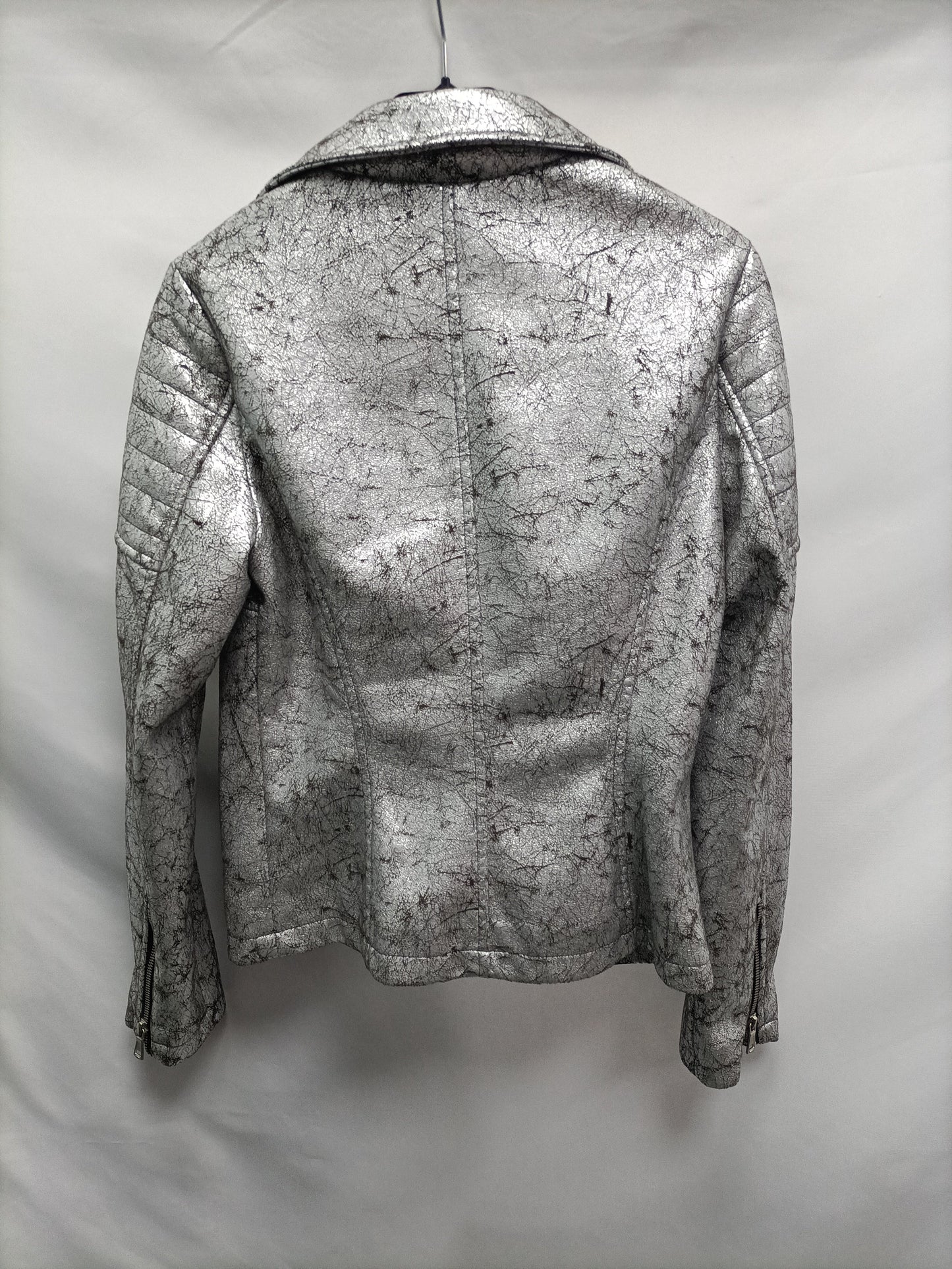 PRIMARK. Cazadora plateada T.36