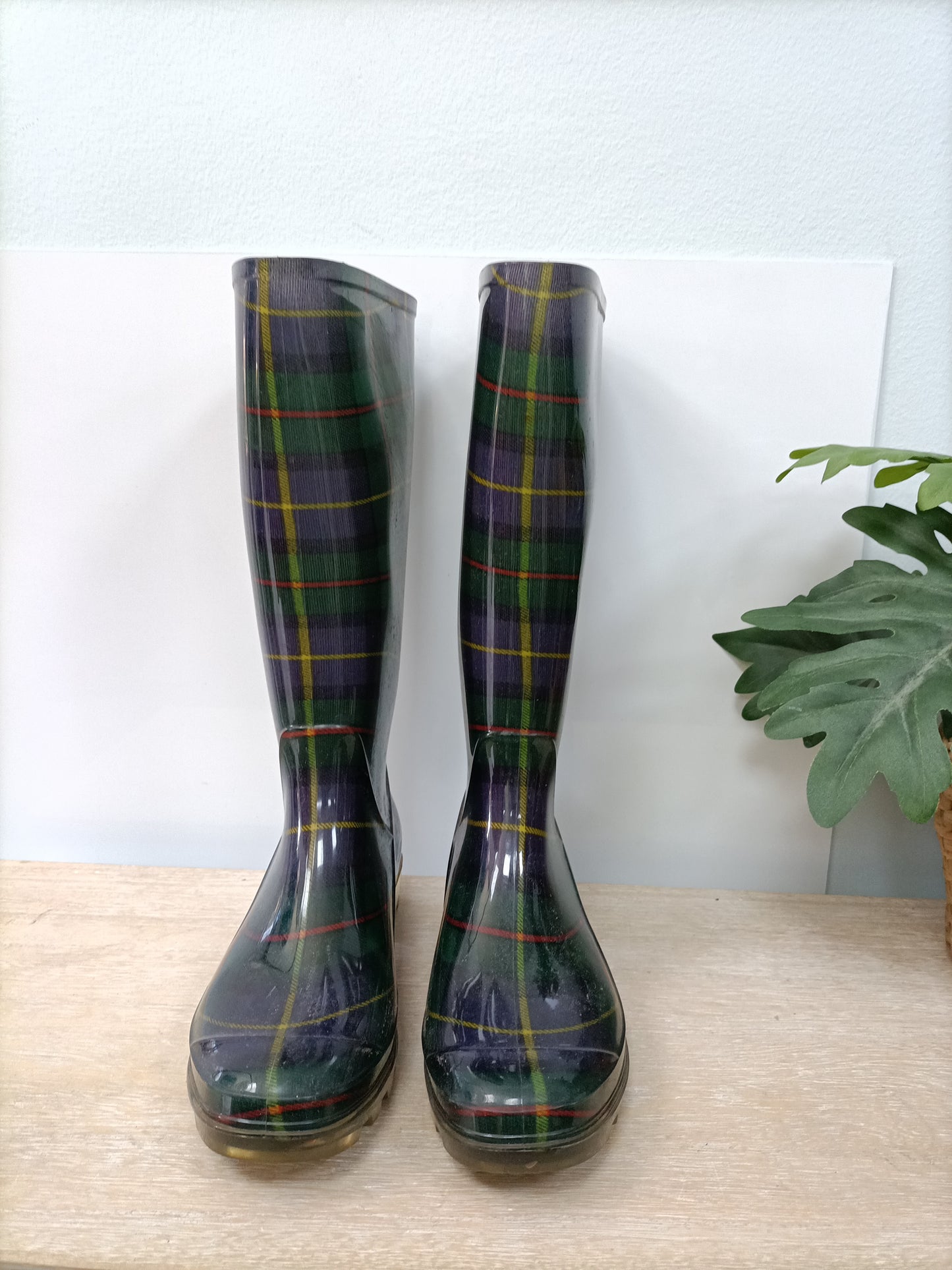 OTRAS. Botas de cuadros T. 37