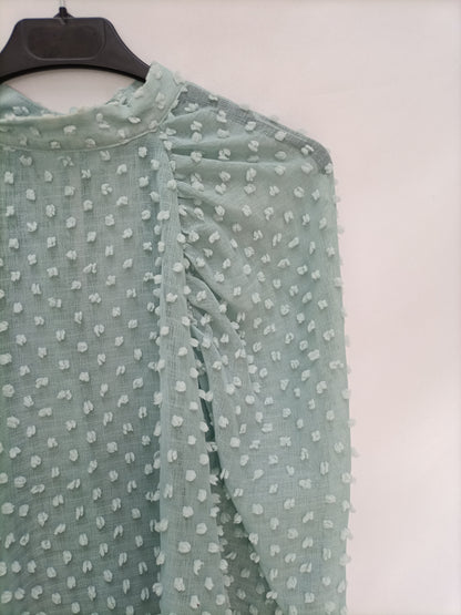 ZARA. Blusa plumeti verde agua T. Xs