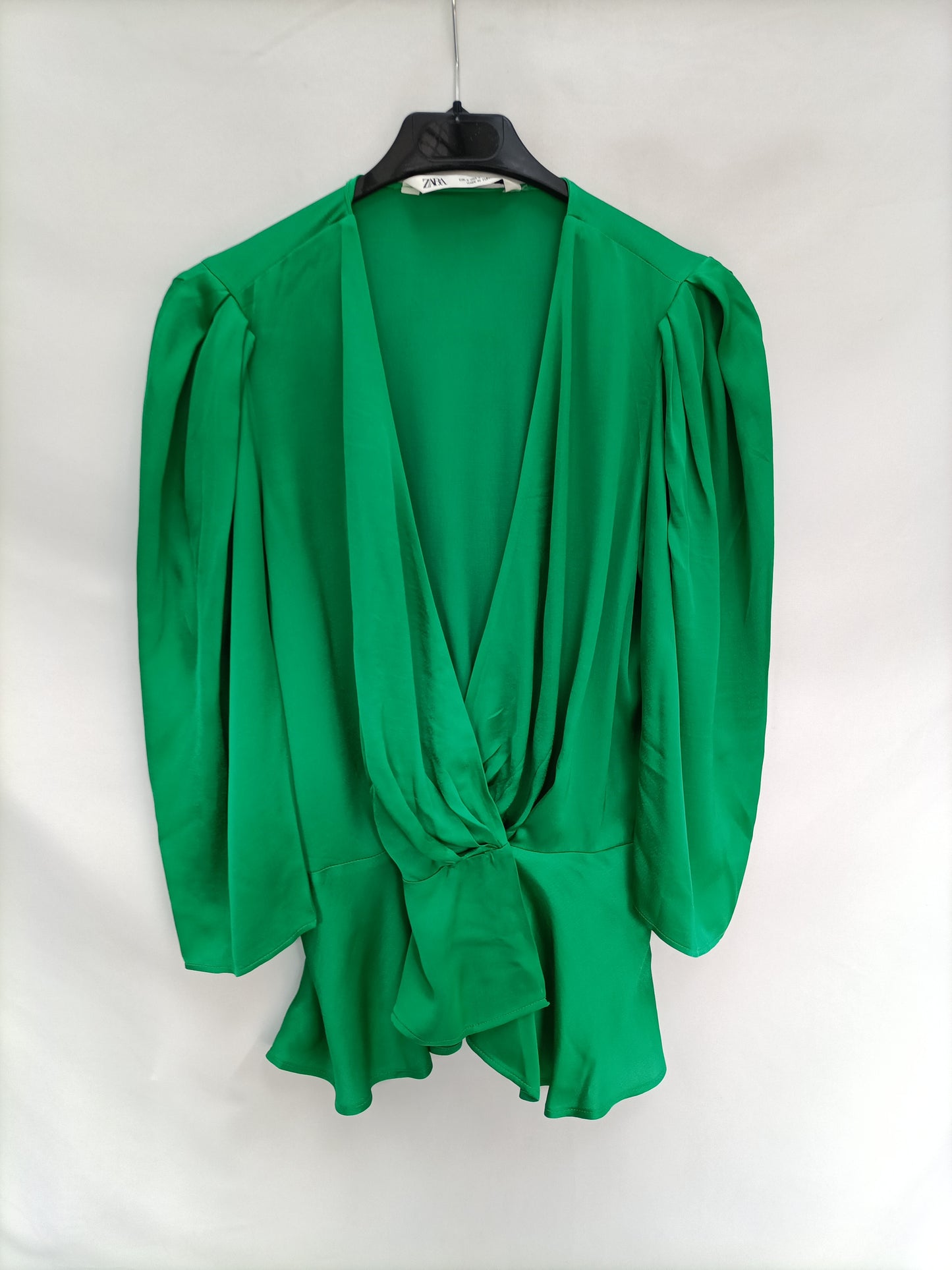 ZARA. Blusa verde cruzada T. s
