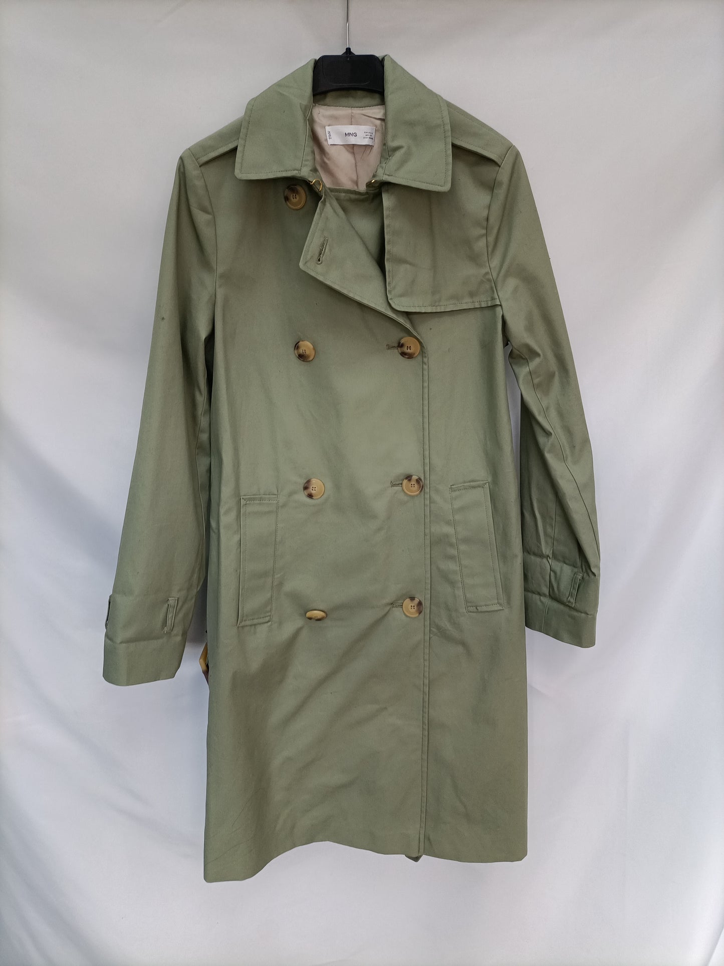 MANGO. Gabardina verde cruzada T.s (tara)