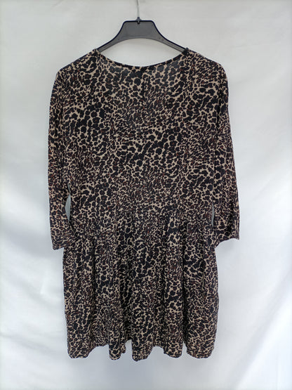 PULL&BEAR. Vestido corto animal print T.m