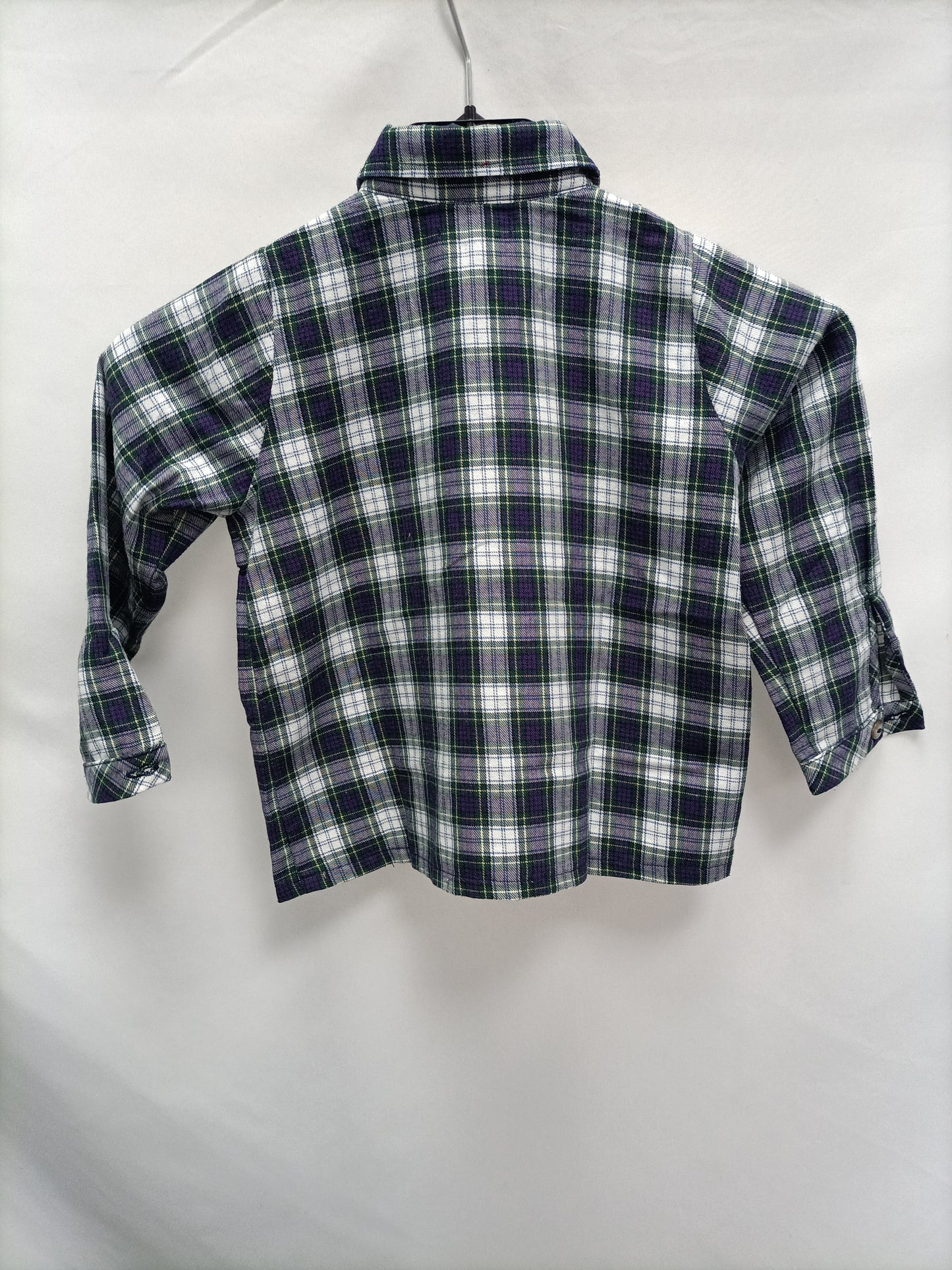 MARIA UCEDA. Checkered shirt, 2 years old