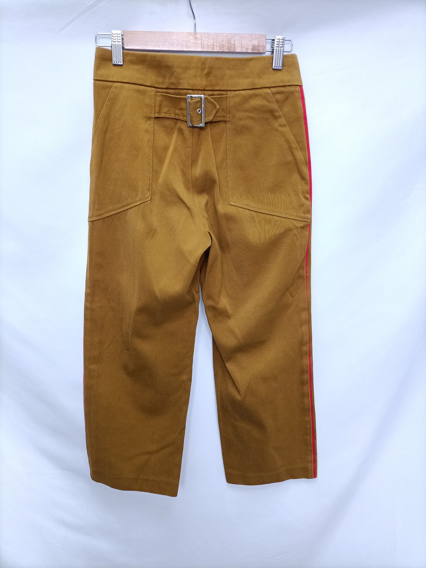 ZARA. Mustard straight trousers S.xs