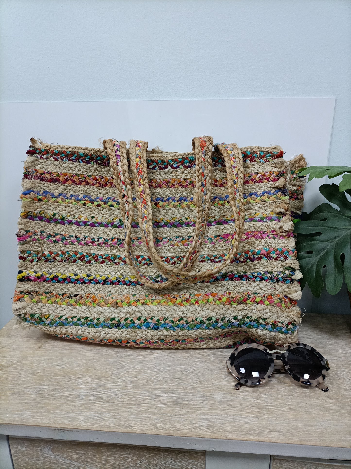 OTHERS. Multicolored raffia bag