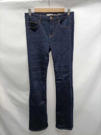 BLANCO. Pantalón de campana T.36