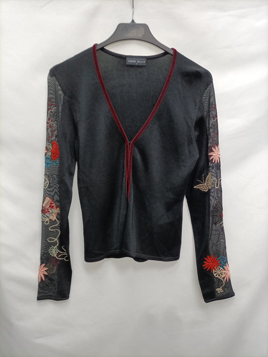 KAREN MILLEN. top negro bordado T.1(s)