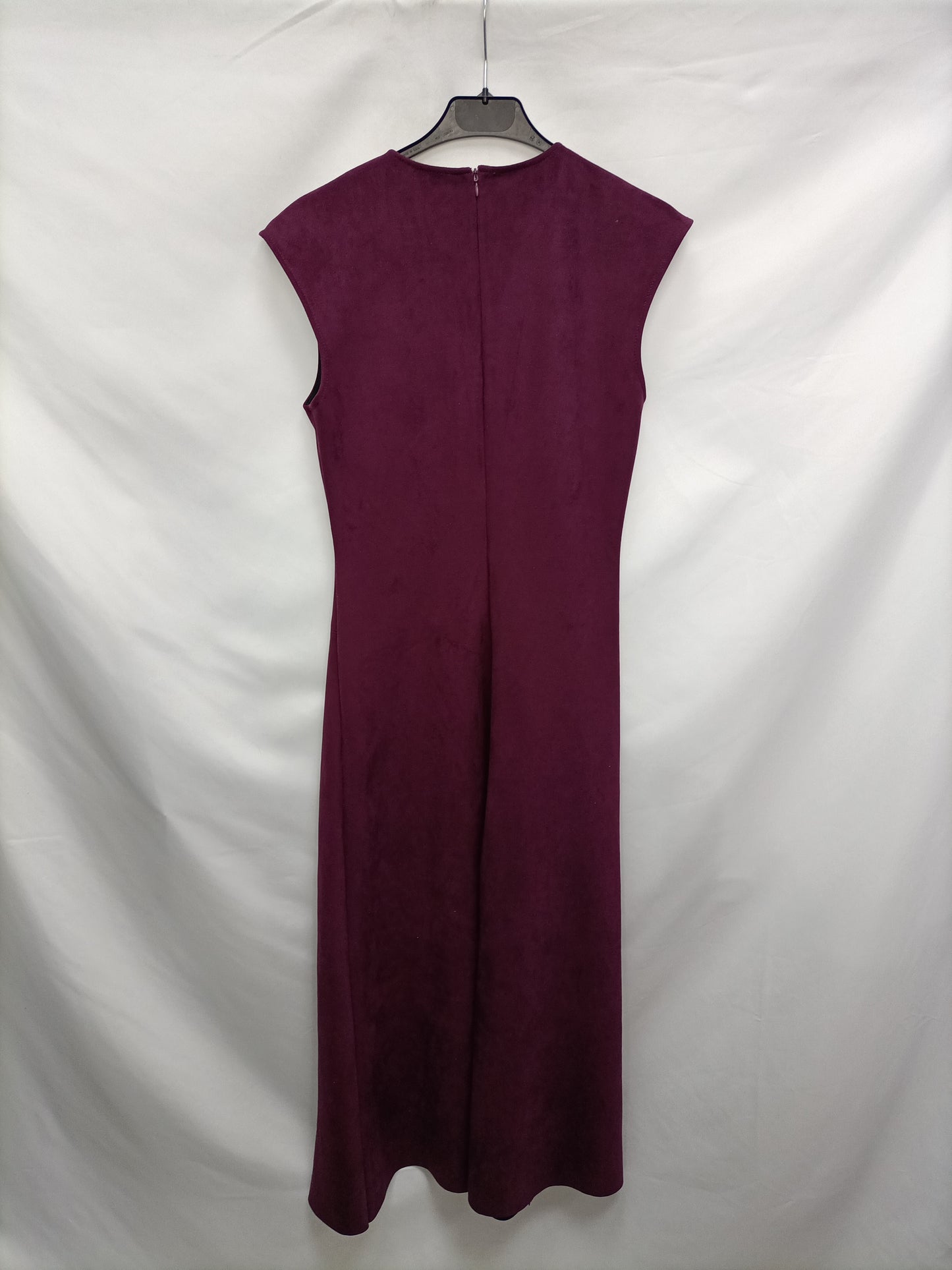 SFERA. Long burgundy Ts dress
