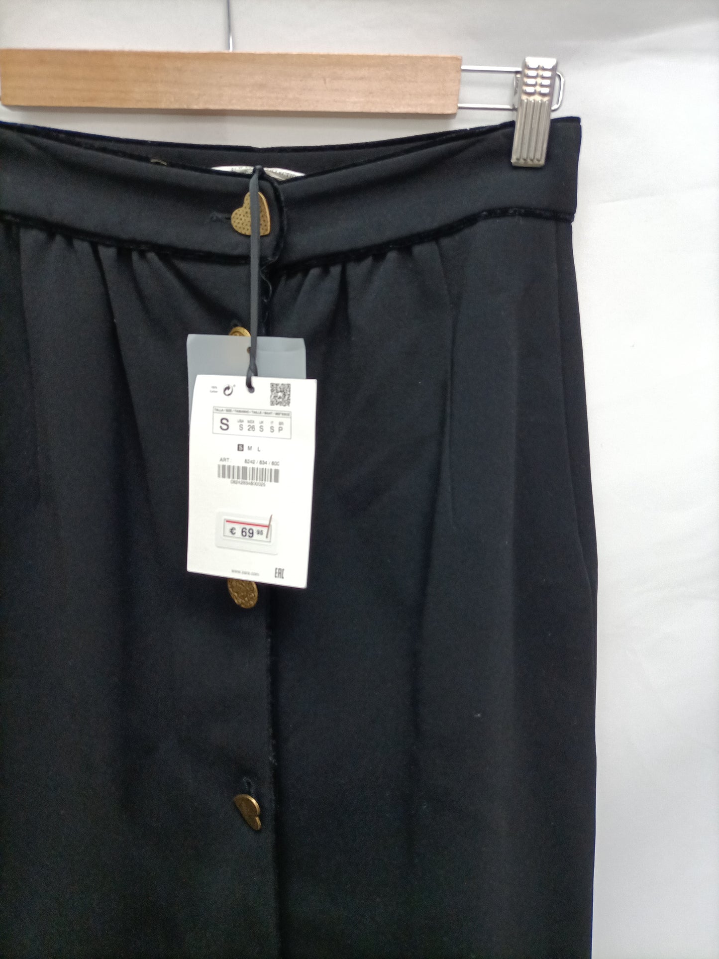 ZARA. Falda midi Abotonada T.s