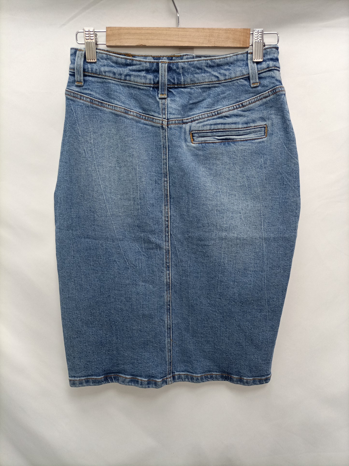 ZARA. Falda denim  botones T.s