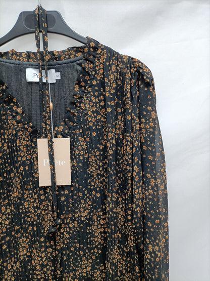 POETE. Vestido negro plisado T.m