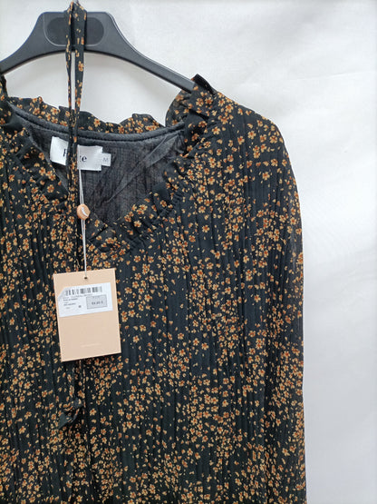 POETE. Vestido negro plisado T.m