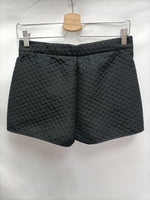 ZARA. Shorts negro textura  T. s
