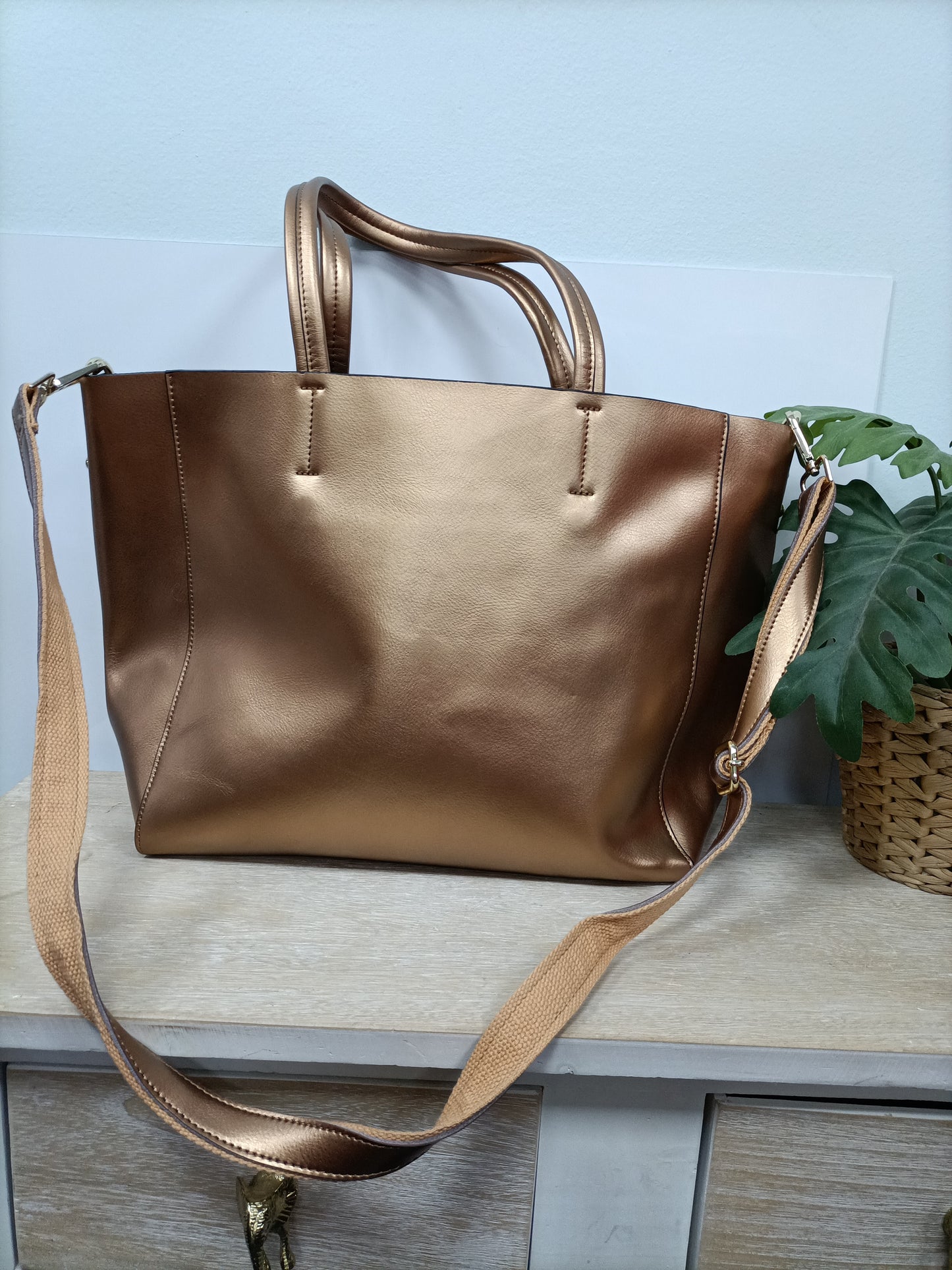 marketOTRAS. Bolso shopper ocre