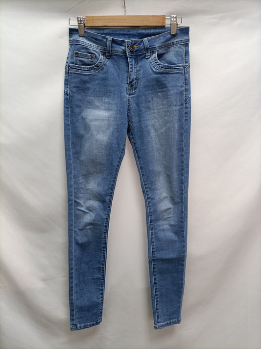 OTRAS. Pantalón vaquero pitillo T.36