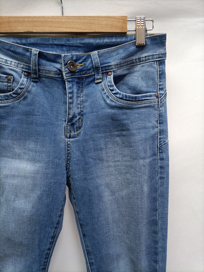 OTRAS. Pantalón vaquero pitillo T.36