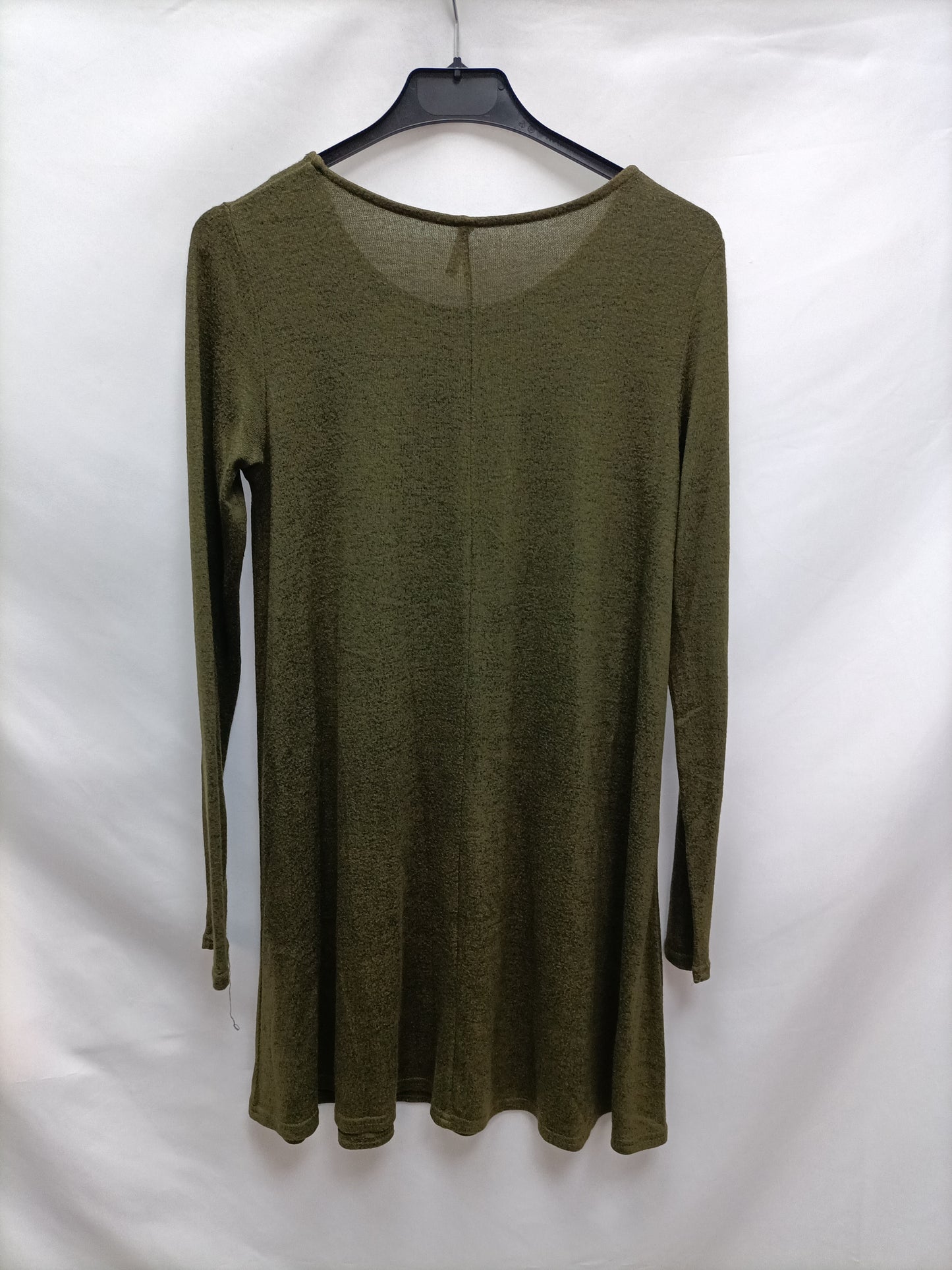 STRADIVARIUS. Vestido verde corto T.s