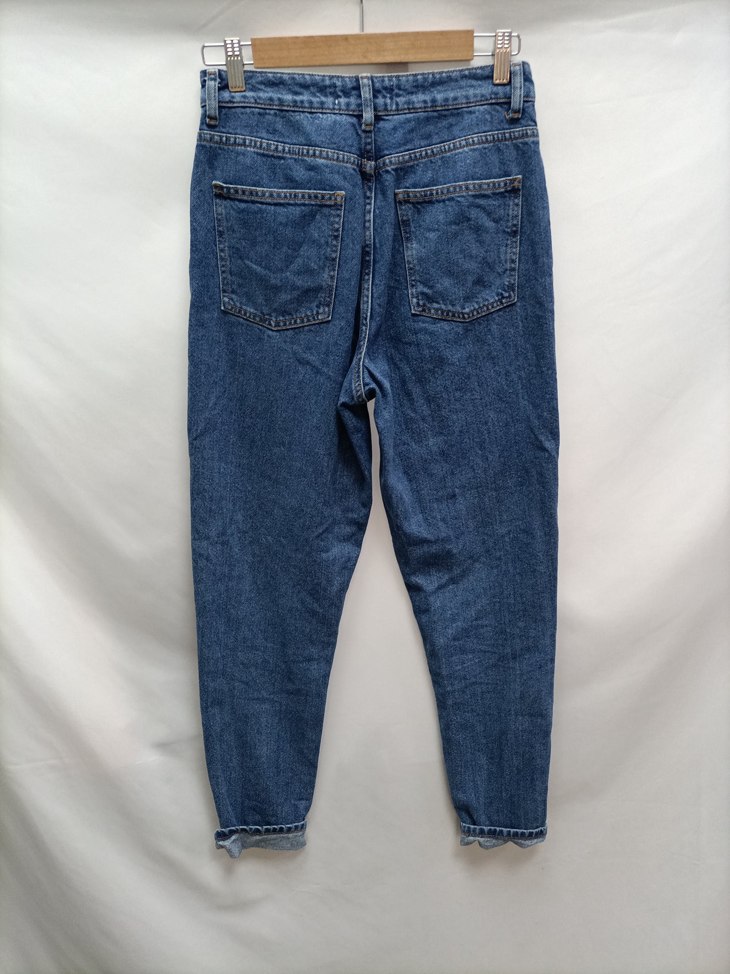 PRIMARK. Pantalón momfit  T.36