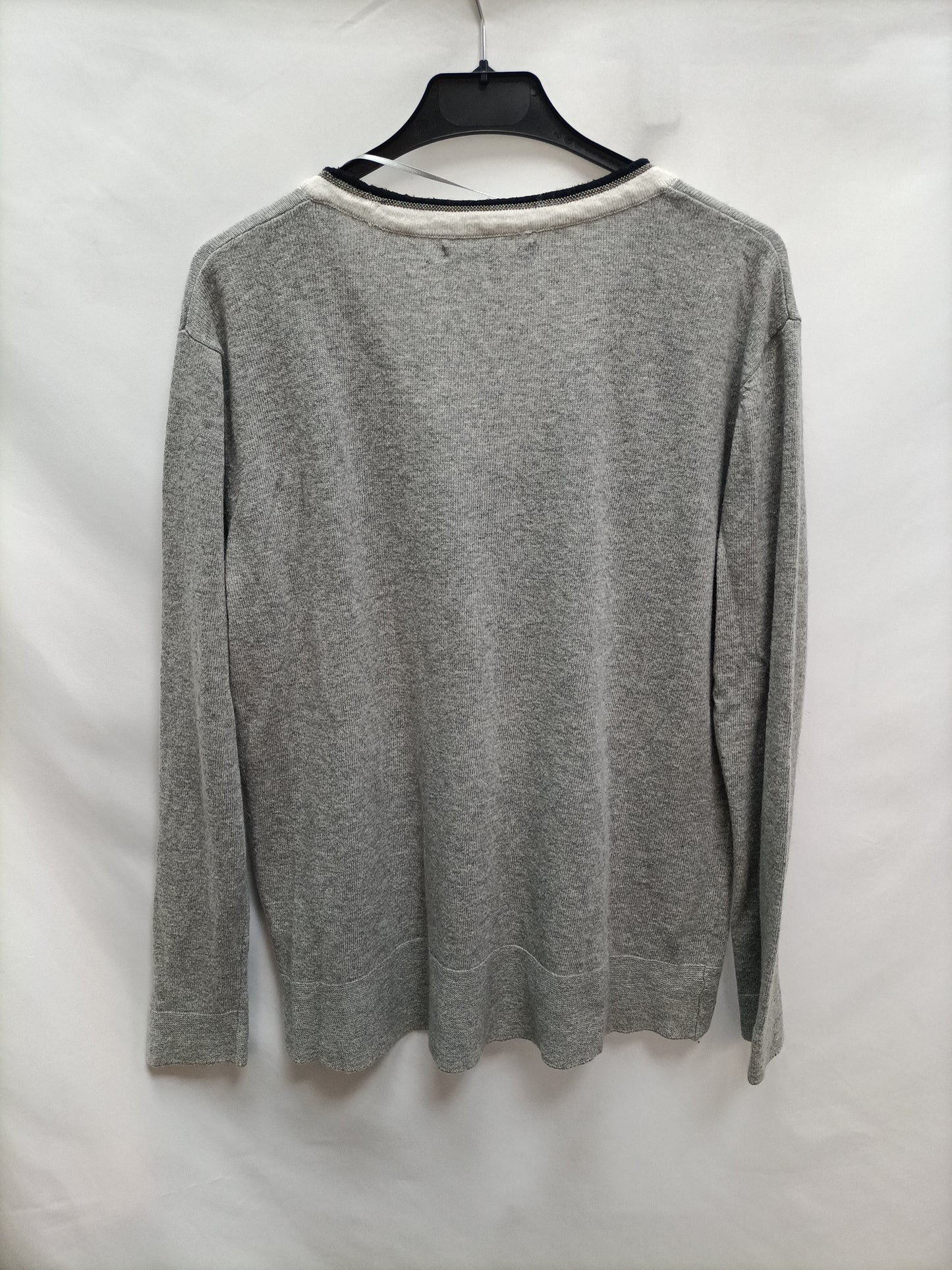 SFERA. Grey V-neck Tm sweater