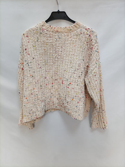 BERSHKA. Jersey beige hilos Colores T.s