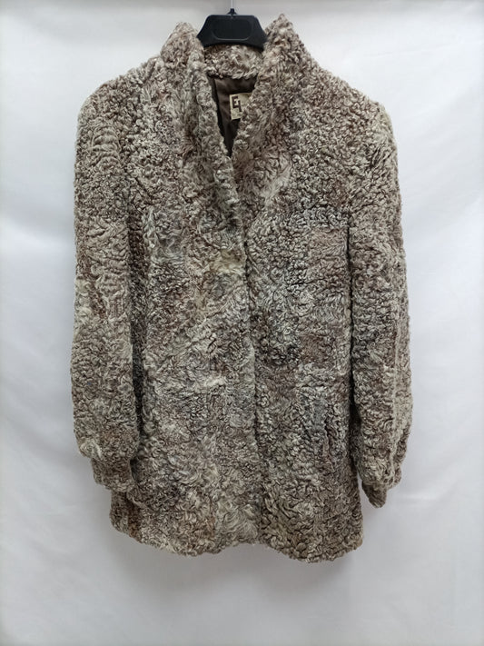 ENRIQUE LEZAUN. Abrigo pelo beige borrego T.u(m)(tara)