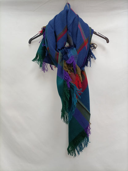 OTRAS. Bufanda de cuadros