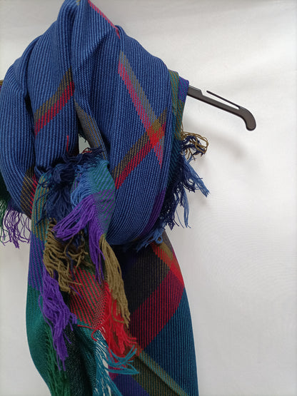 OTRAS. Bufanda de cuadros