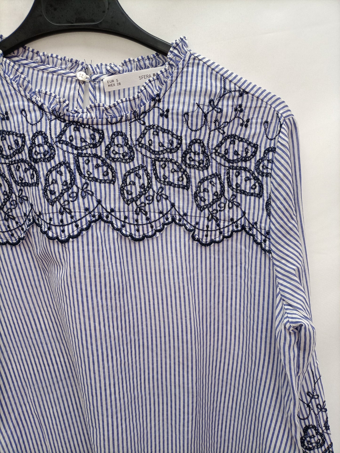 SFERA. Blusa rayas bordada T.s