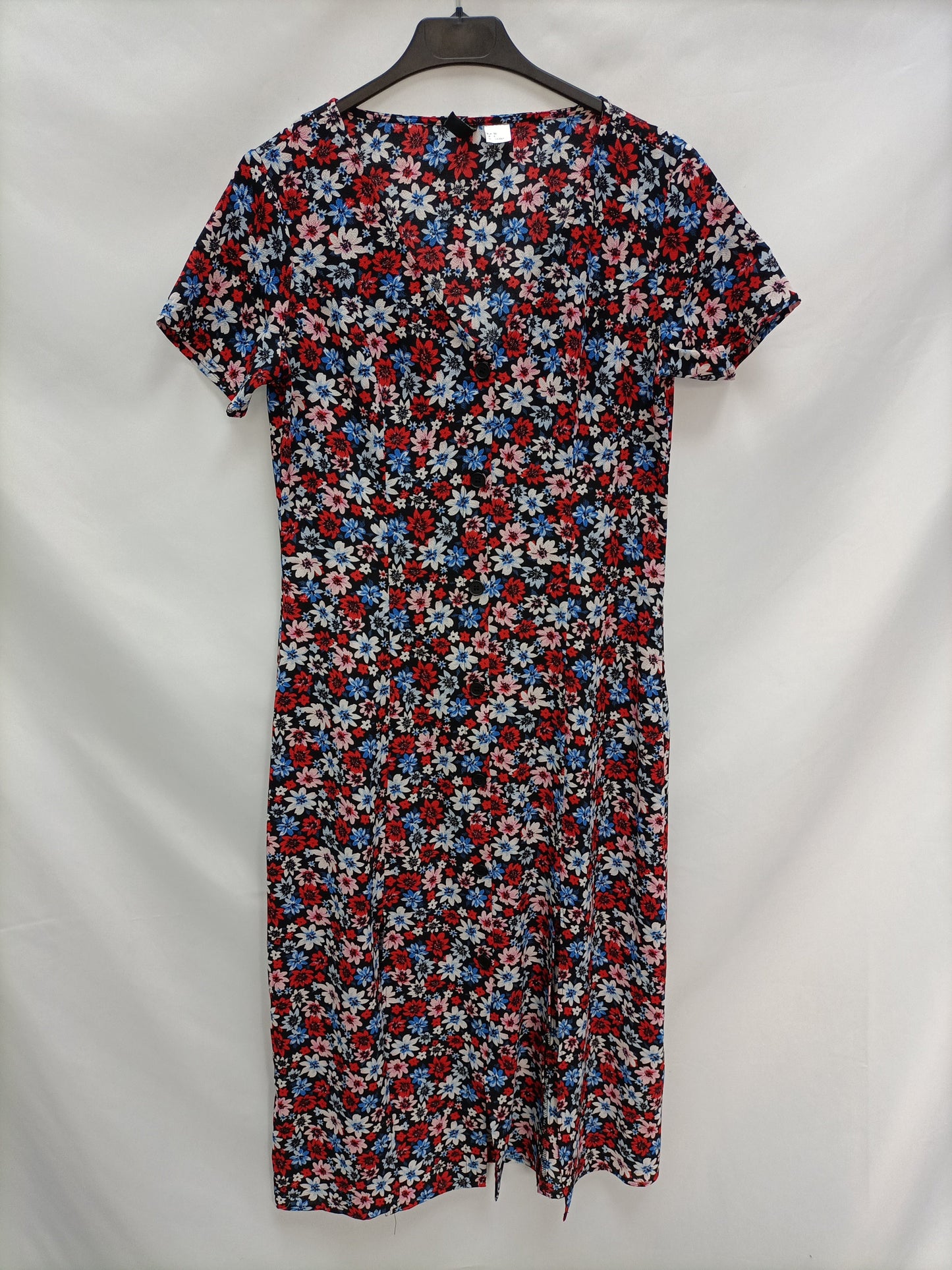 H&M. Vestido midi flores T.36