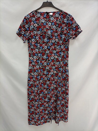 H&M. Vestido midi flores T.36