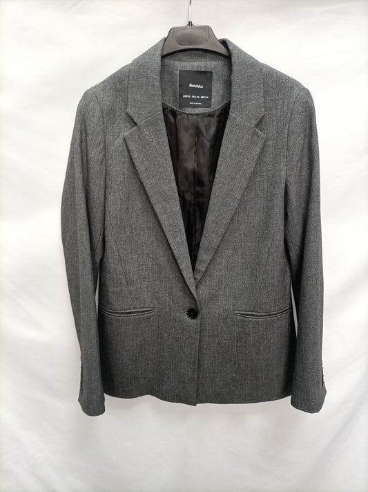 BERSHKA. Chaqueta americana gris oscuro T.xs