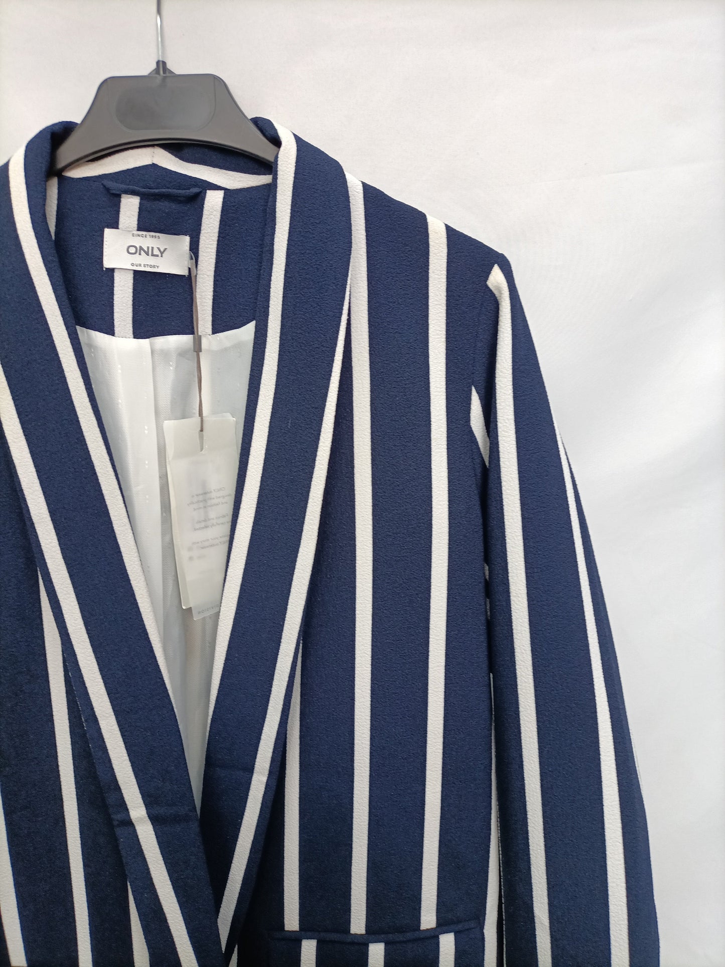ONLY.Striped Blazer S.38