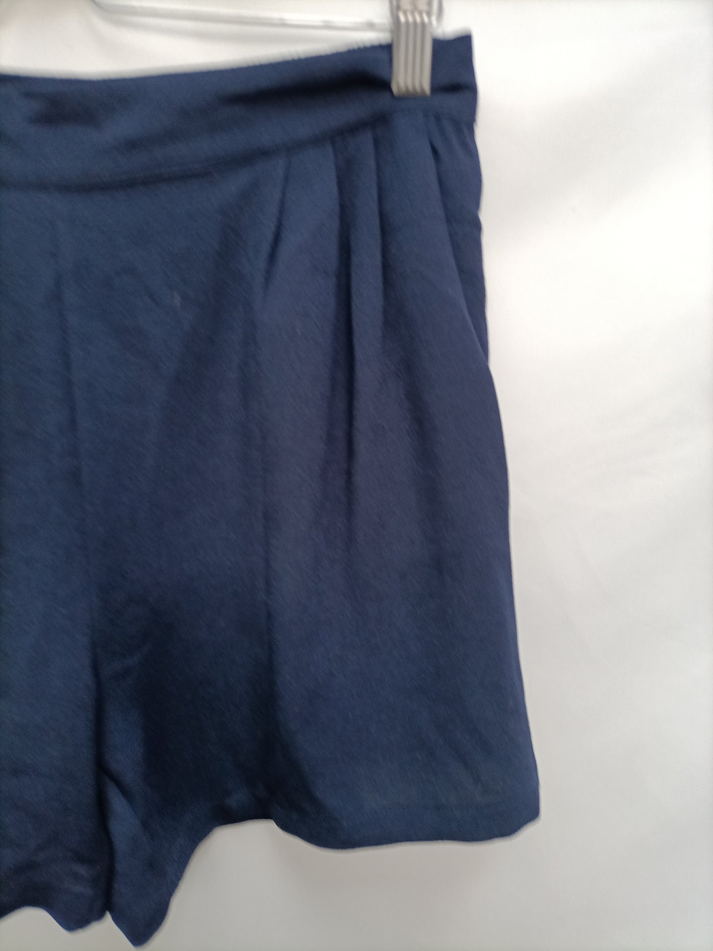 AMICHI. Flowy blue shorts S.XL