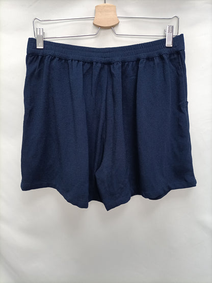 AMICHI. Flowy blue shorts S.XL