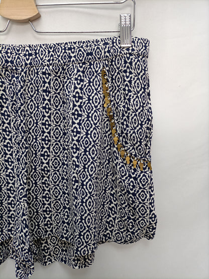 OYSHO. Pantalón étnico abalorios T.l