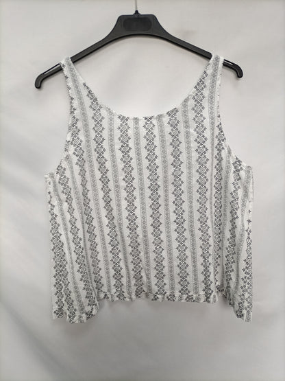 RENATTA&CO. Blusa blanca flores T.u (s)