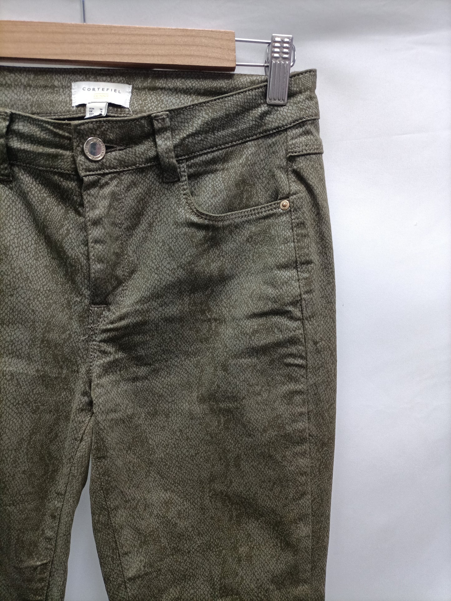 CORTEFIEL. Animal print waxed trousers, size 36