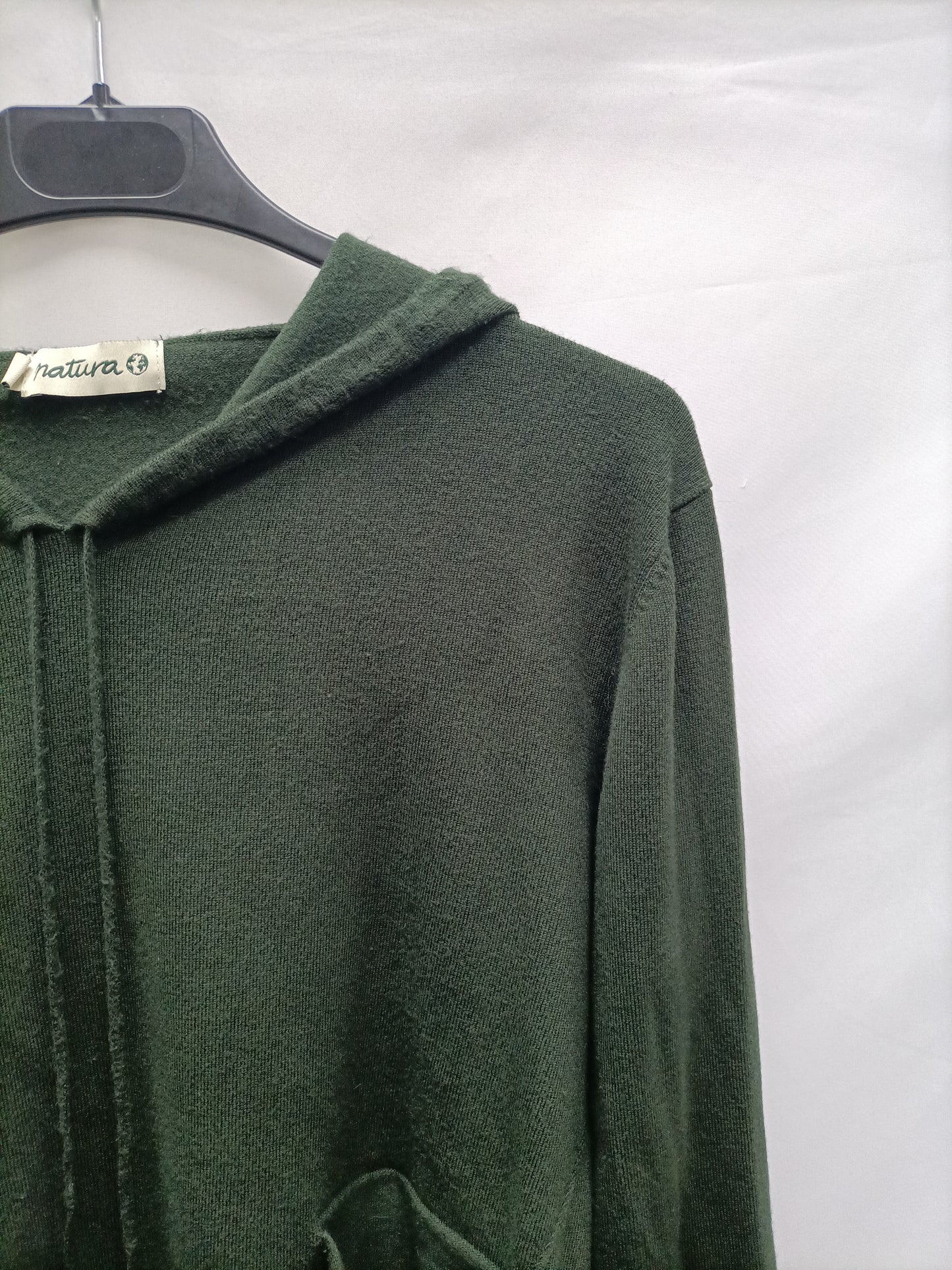 NATURA. Jersey capucha verde T.u(s)