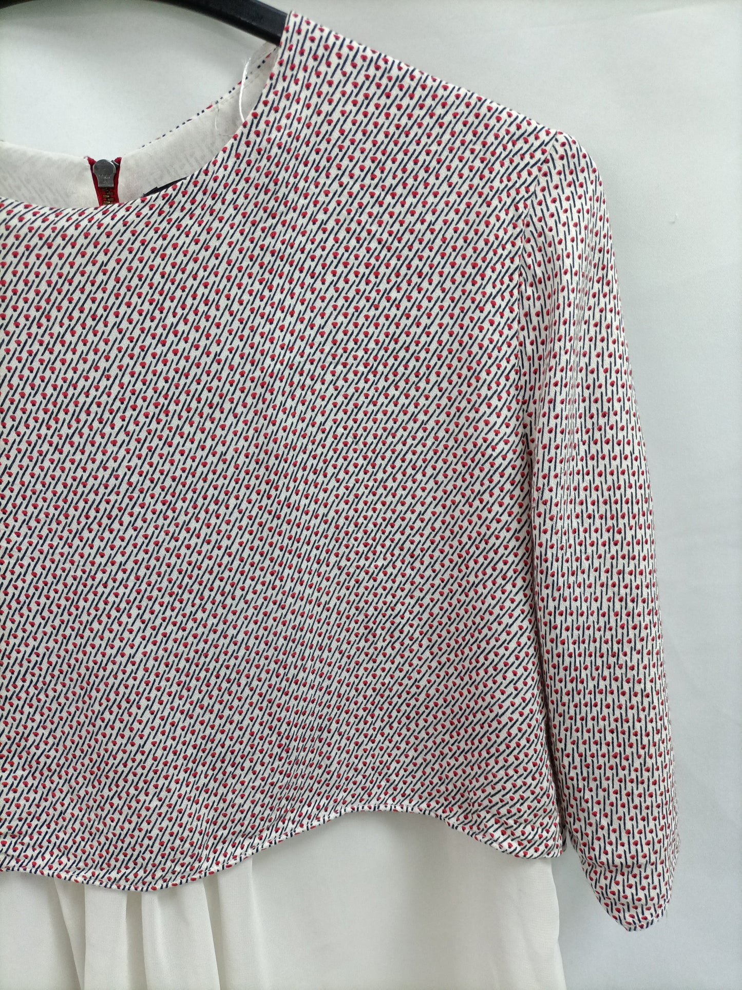 ZARA. Blusa dos texturas T.s