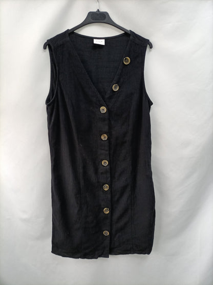 VILA CLOTHES. Black buttoned dress, size 40