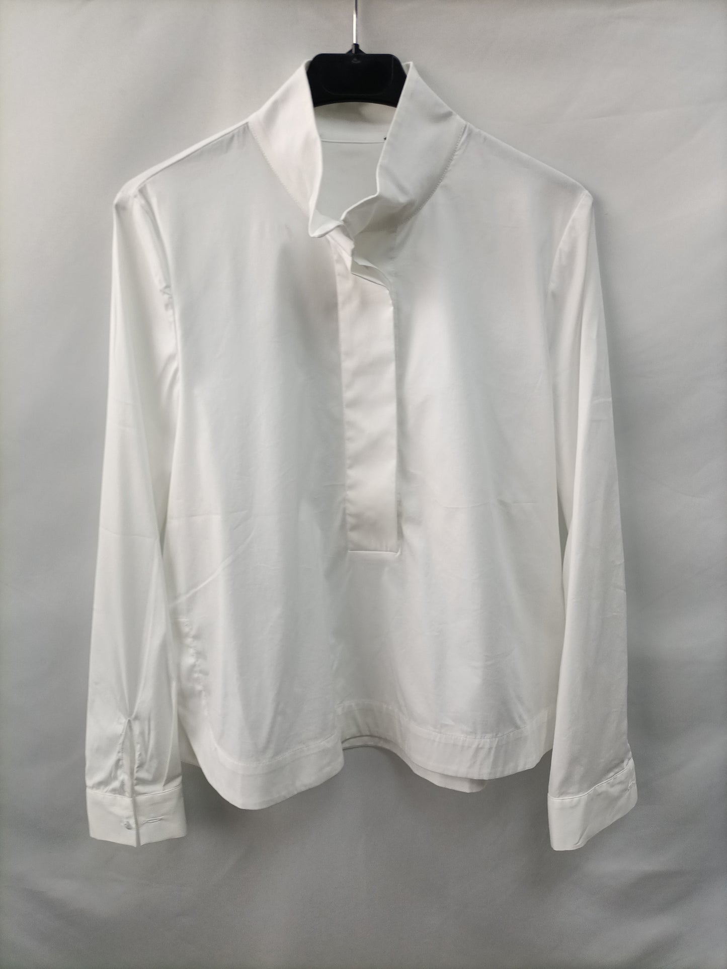 OTRAS. Blusa blanca fluida  T.U(s)