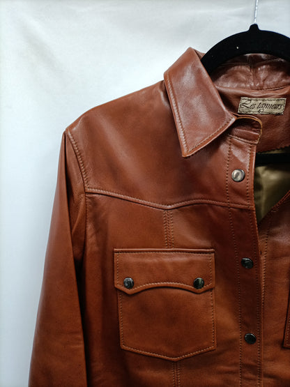 LES TANNEURS. Camel leather jacket T.42(s)