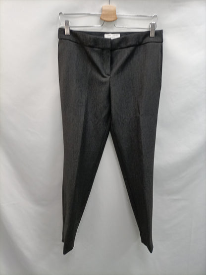 JORGE VÁZQUEZ BY SISTESIS. Grey pleated trousers, size 38