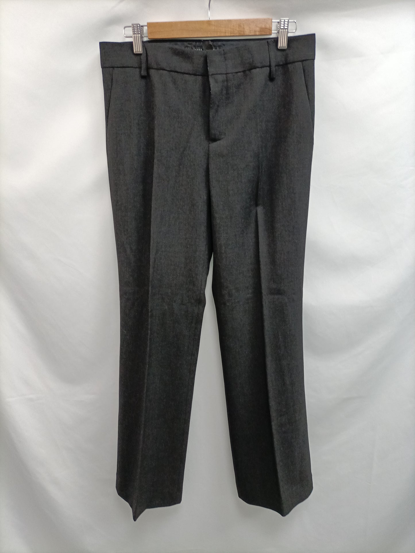 ZARA. Pantalón recto gris  T.40